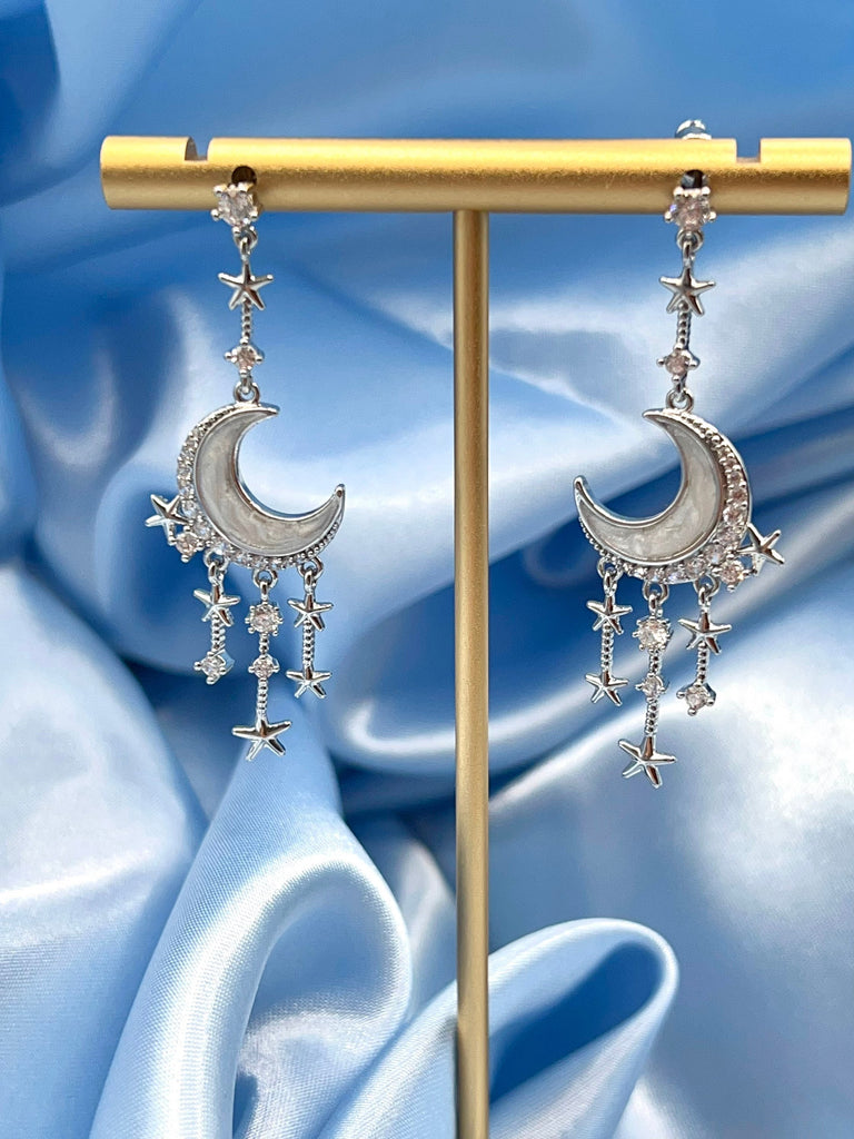 Moon and Star Earrings,  Moon Dangle Earrings, Celestial Earrings, Crescent Earring, Star  Earrings, Drop Earrings, Night Sky Earrings