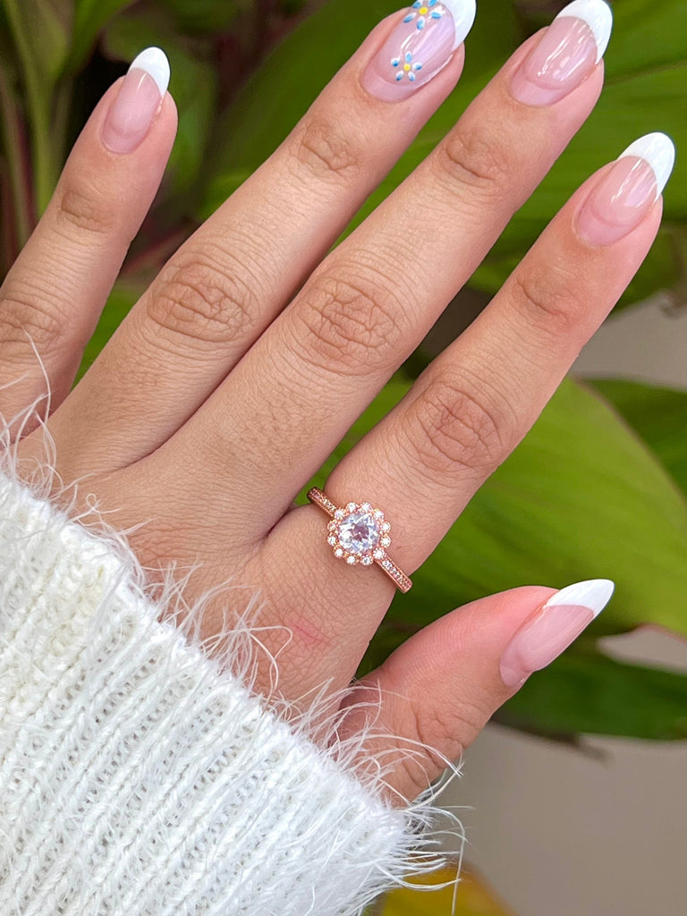 Light Lavender Quartz Statement Ring,Flower Ring,Promise Ring,Anniversary Ring,Engagement Ring,Sterling Silver Ring,Gift for Her