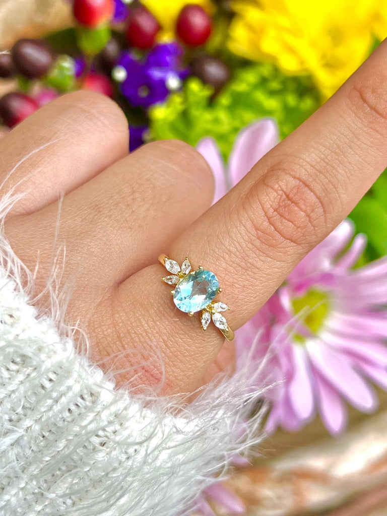 Sky Blue Topaz Statement Ring,Promise Ring,Engagement Ring,Wedding Ring,Sterling Silver Ring,November Birthstone,Rings for Women,Gift