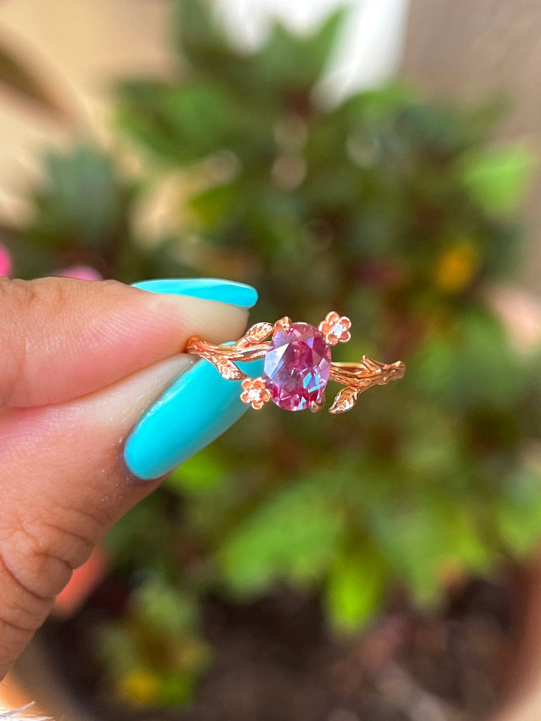 Alexandrite Ring,Leaf Ring,Statement Ring,Promise Ring,Engagement Ring,Color Changing Stone,Anniversary Ring,Unique Ring,Gift for Her