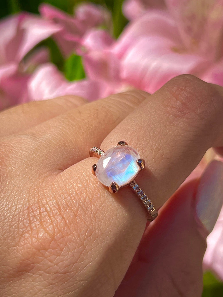 Moonstone Ring,Statement Ring,Promise Ring,Stacking Ring,Engagement Ring,Anniversary Gift,Quartz Ring,Sterling Silver Ring,Rings for Women