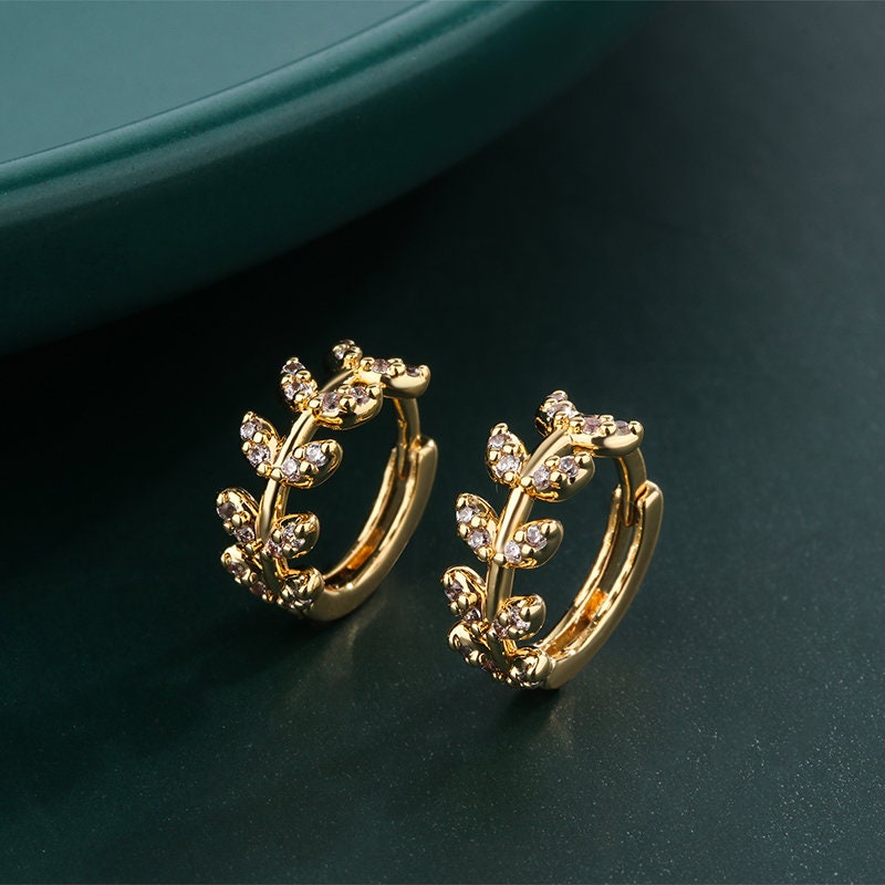 Serpenti Gold Polish Hoop Earrings